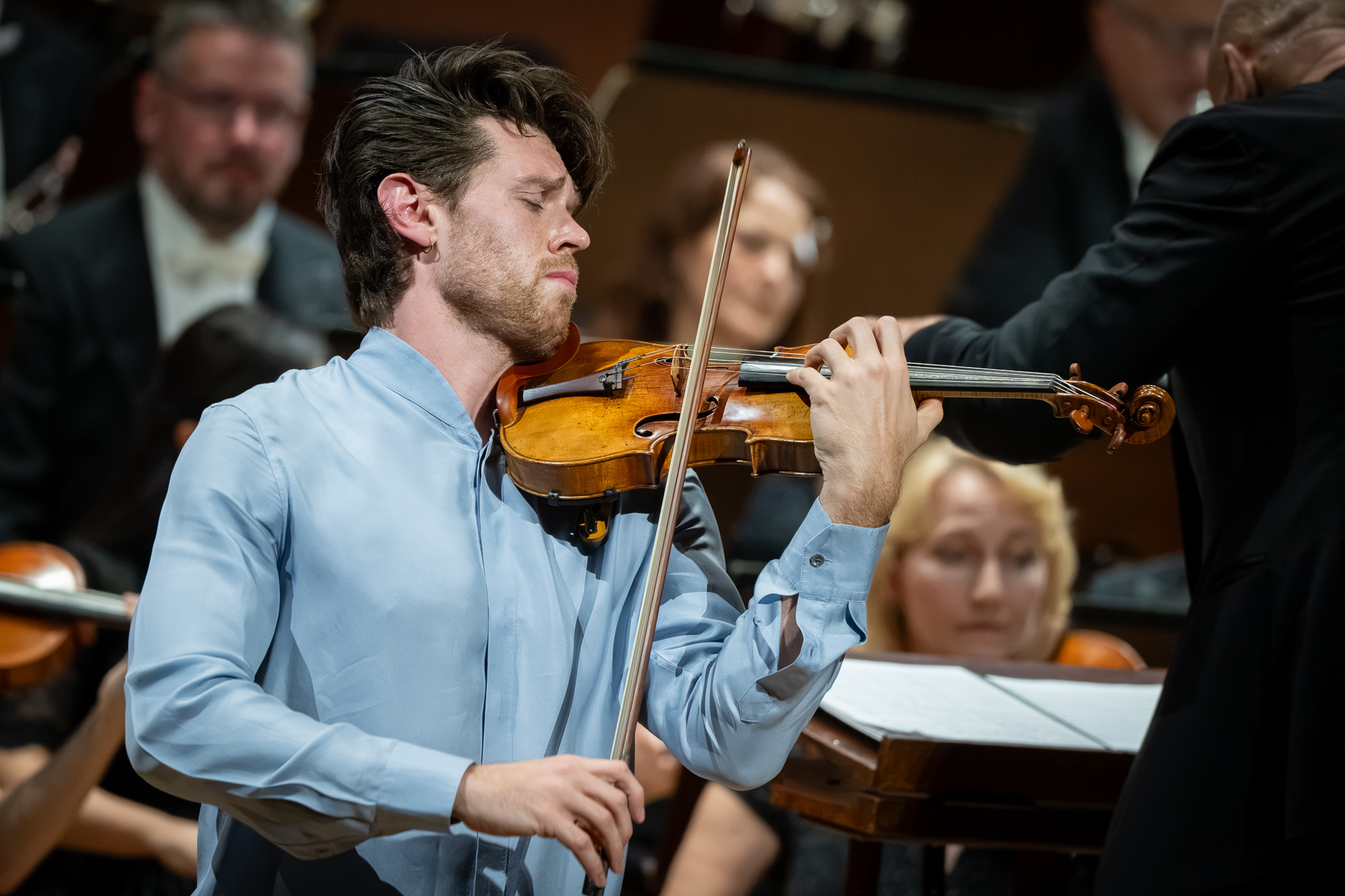 Canadian violinist Blake Pouliot, opening concert of the 33rd season Prague Philharmonia