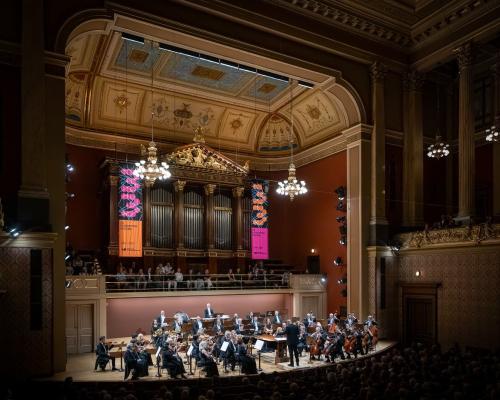 A1 Martinů. Barber. Beethoven