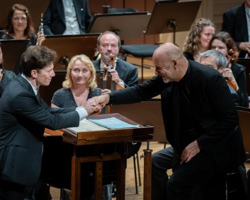 A1 Martinů. Barber. Beethoven