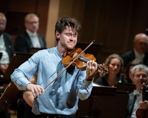A1 Martinů. Barber. Beethoven